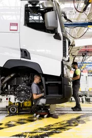 Usine Renault Trucks Bourg-en-Bresse (1)